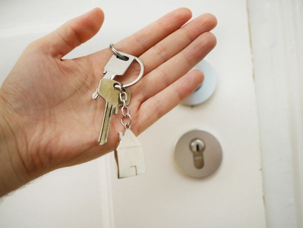https://JoeTupta.StopRentingStartOwning.com